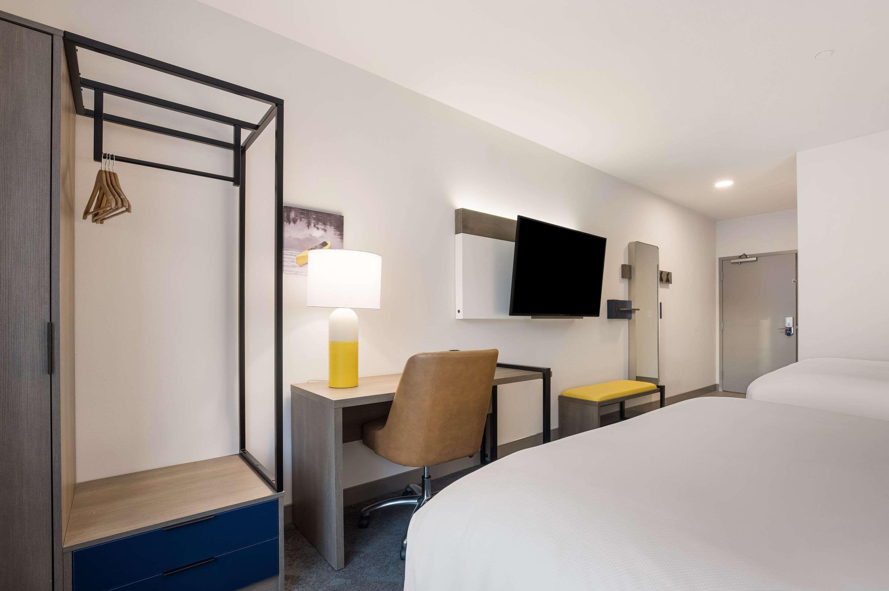 Comfort Inn & Suites Гейлорд Экстерьер фото