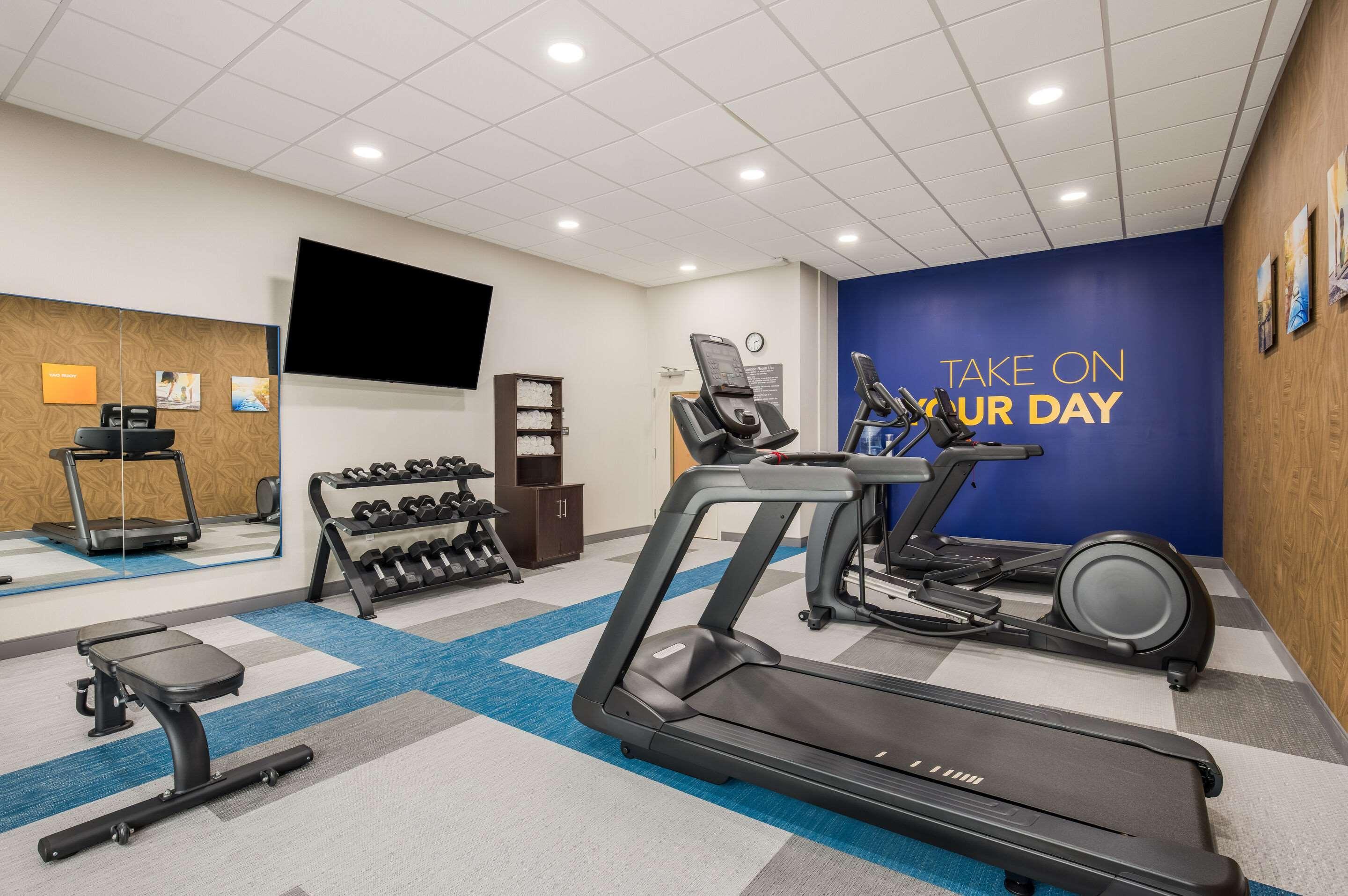 Comfort Inn & Suites Гейлорд Экстерьер фото