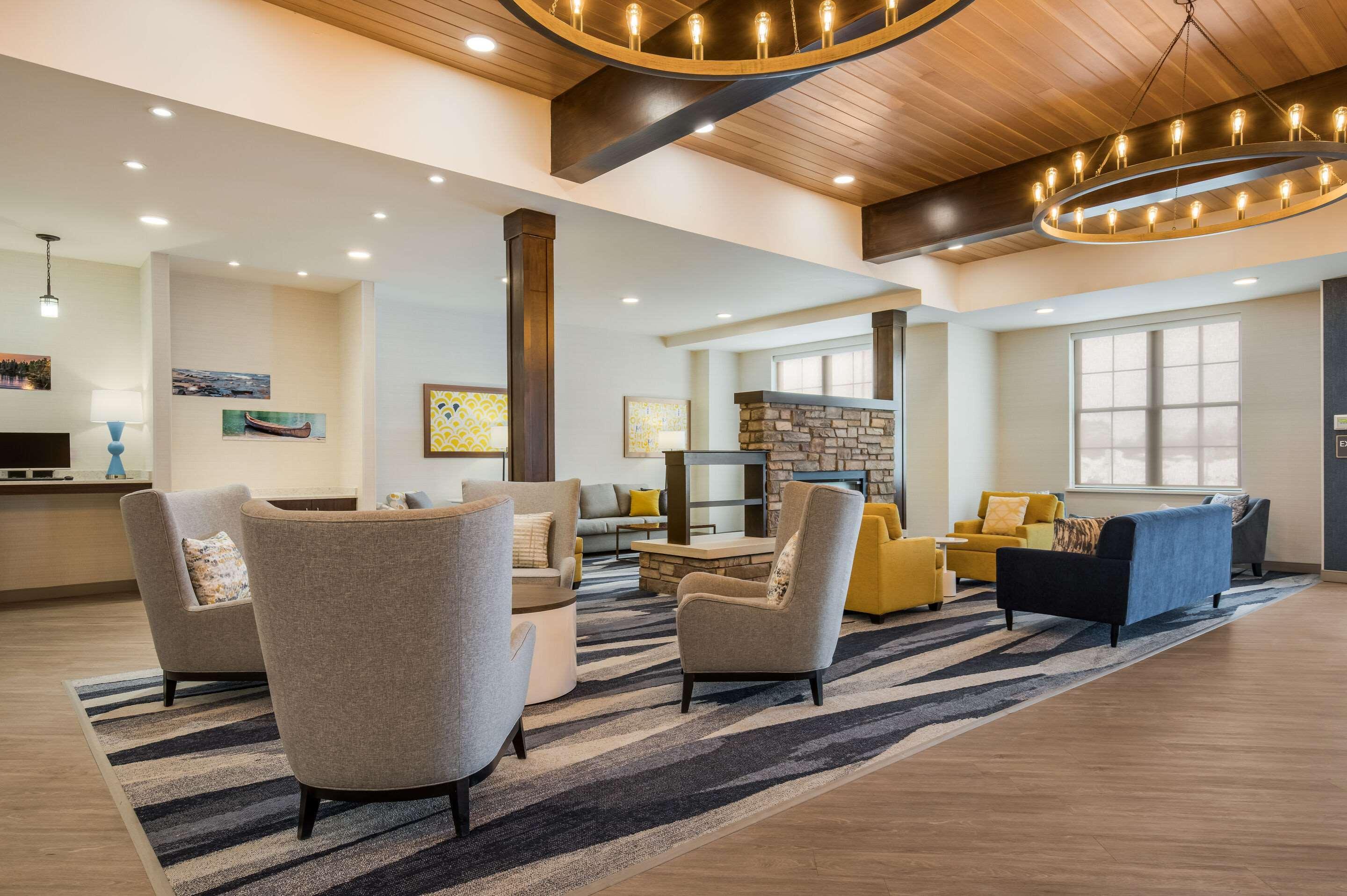 Comfort Inn & Suites Гейлорд Экстерьер фото