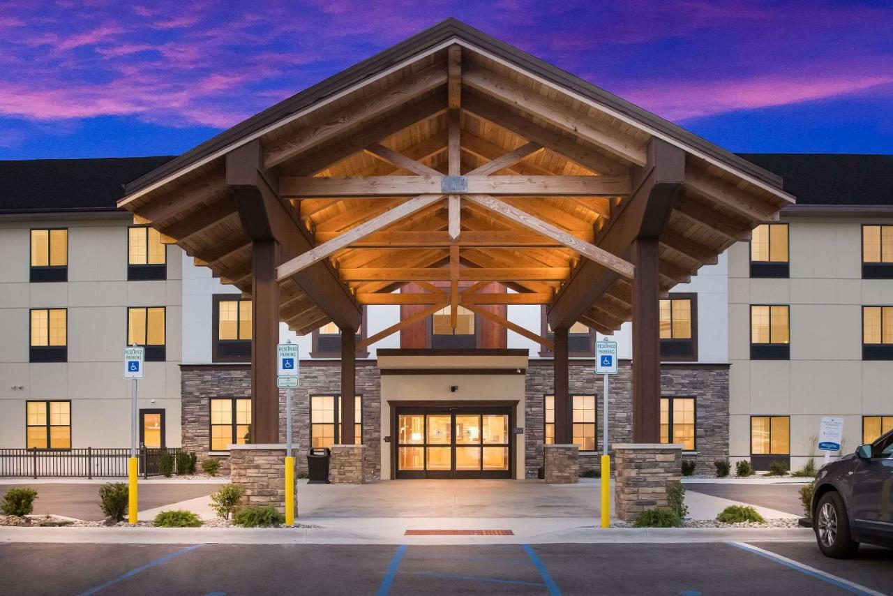 Comfort Inn & Suites Гейлорд Экстерьер фото