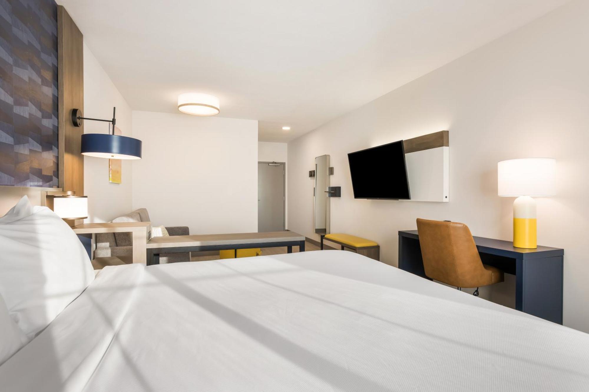 Comfort Inn & Suites Гейлорд Экстерьер фото